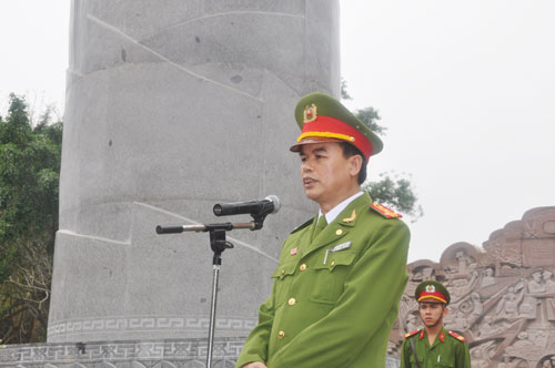 Đoàn Học viện do đồng chí Đại tá, PGS.TS Nguyễn Đắc Hoan, trưởng Khoa làm trưởng đoàn.
